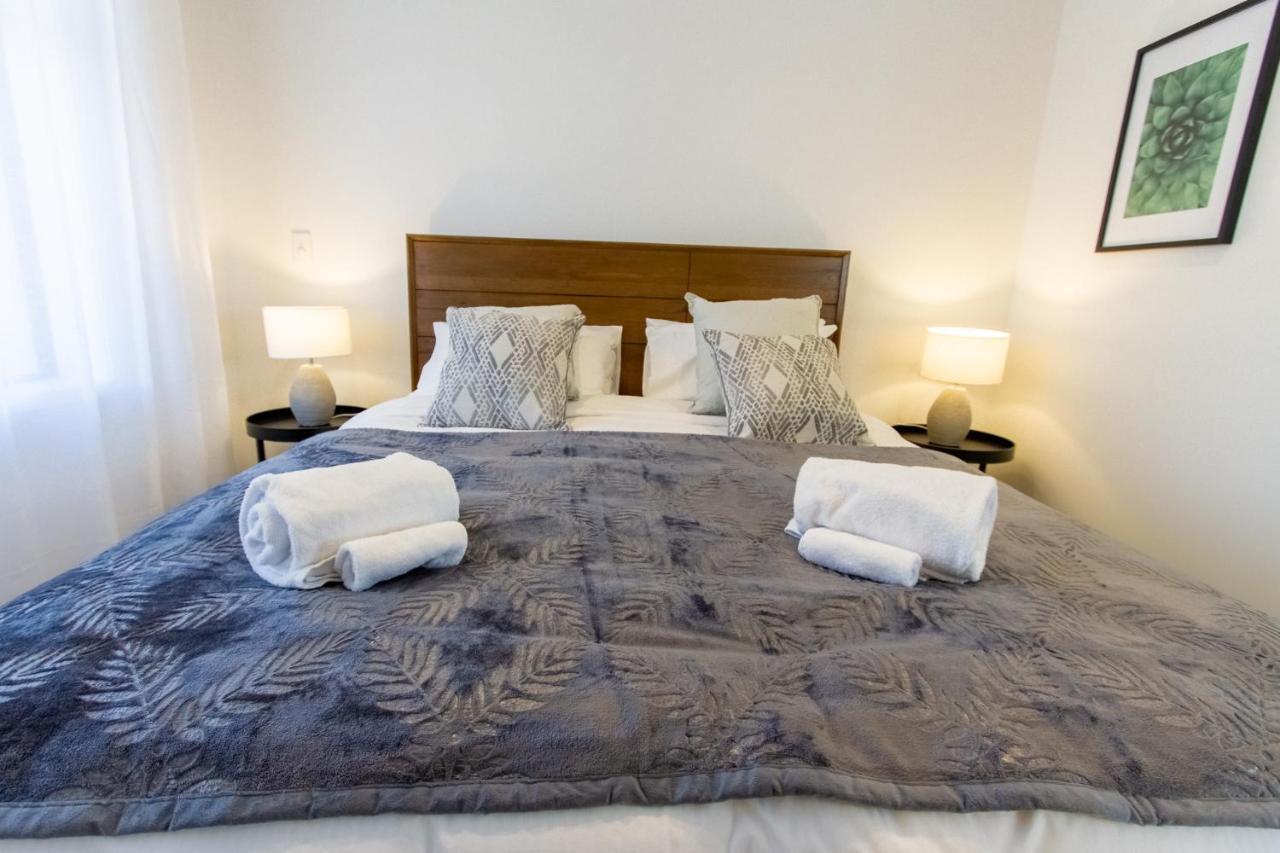 A Touch Of Luxury In Chch Cbd Apartment ไครสต์เชิร์ช ภายนอก รูปภาพ